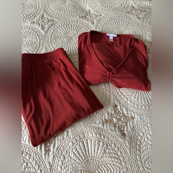 Maternity Top and Skirt Set Isabel by Ingrid & Isabel - Picture 3 of 6